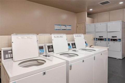 Condominio en alquiler en Clearwater, Florida, 1 dormitorio, 54.81 m2 № 1876754 - foto 30