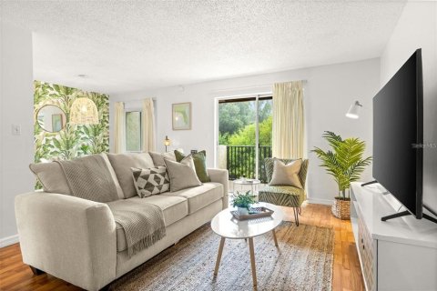 Condominio en alquiler en Clearwater, Florida, 1 dormitorio, 54.81 m2 № 1876754 - foto 2