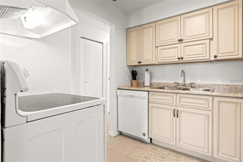 Condominio en alquiler en Clearwater, Florida, 1 dormitorio, 54.81 m2 № 1876754 - foto 12