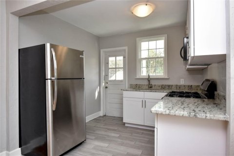 Apartment in Gainesville, Florida 1 bedroom, 65.03 sq.m. № 2112092 - photo 7