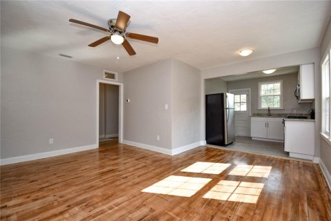 Apartment in Gainesville, Florida 1 bedroom, 65.03 sq.m. № 2112092 - photo 3