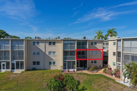 Condominio en venta en Dunedin, Florida, 1 dormitorio, 80.73 m2 № 2103894 - foto 30