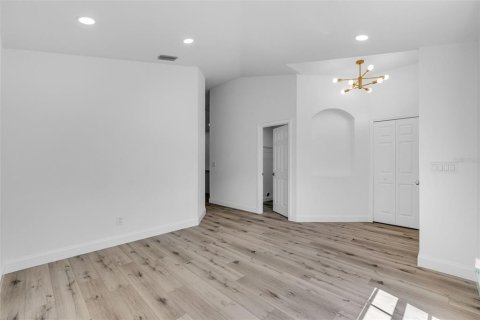 House in Melbourne, Florida 3 bedrooms, 129.97 sq.m. № 1879760 - photo 8