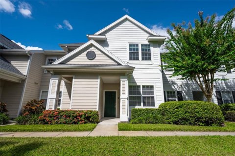 Condo in Winter Garden, Florida, 2 bedrooms  № 1919532 - photo 1