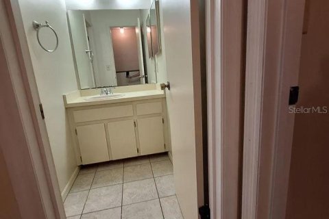 Touwnhouse à louer à Gainesville, Floride: 2 chambres, 94.39 m2 № 2167781 - photo 23
