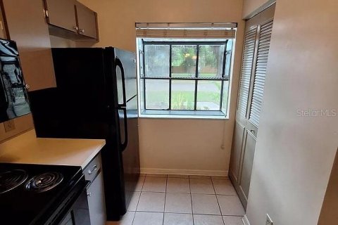 Touwnhouse à louer à Gainesville, Floride: 2 chambres, 94.39 m2 № 2167781 - photo 7