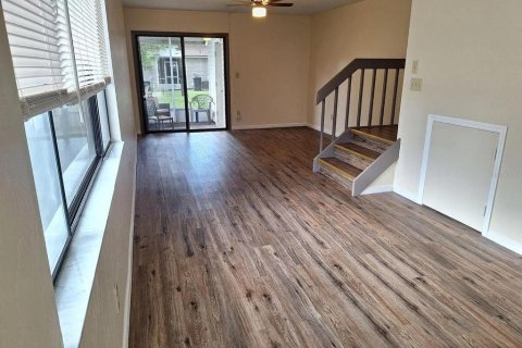 Touwnhouse à louer à Gainesville, Floride: 2 chambres, 94.39 m2 № 2167781 - photo 3