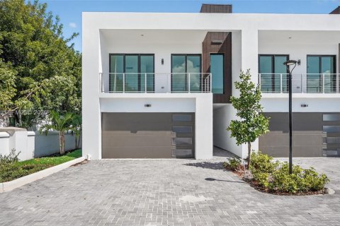 Touwnhouse à vendre à Dania Beach, Floride: 3 chambres, 193.24 m2 № 2090680 - photo 5