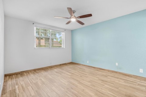 Condo in Delray Beach, Florida, 2 bedrooms № 2086849 - photo 14