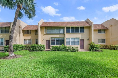 Condo in Delray Beach, Florida, 2 bedrooms № 2086849 - photo 22