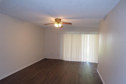 Copropriété à vendre à Orlando, Floride: 3 chambres, 132.48 m2 № 1911996 - photo 12