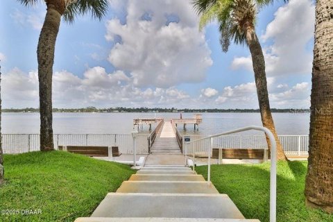 Copropriété à vendre à Daytona Beach, Floride: 2 chambres, 95.69 m2 № 1902238 - photo 22