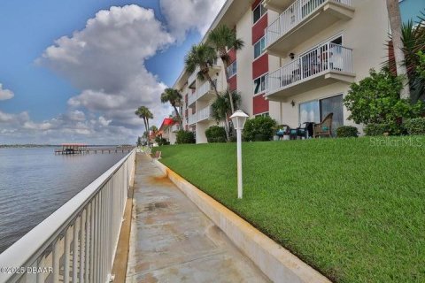 Copropriété à vendre à Daytona Beach, Floride: 2 chambres, 95.69 m2 № 1902238 - photo 25