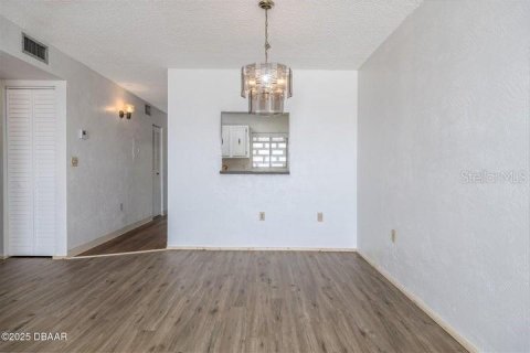 Copropriété à vendre à Daytona Beach, Floride: 2 chambres, 95.69 m2 № 1902238 - photo 8