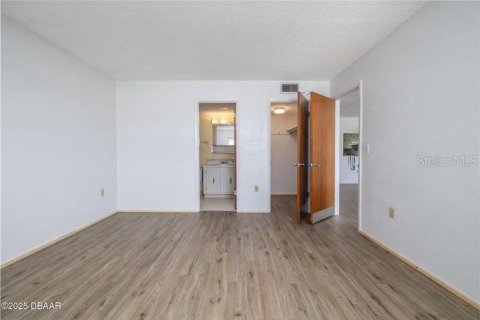 Copropriété à vendre à Daytona Beach, Floride: 2 chambres, 95.69 m2 № 1902238 - photo 12