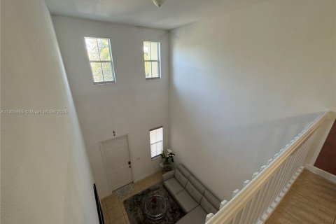 Touwnhouse à vendre à Doral, Floride: 3 chambres, 186.55 m2 № 1956043 - photo 18