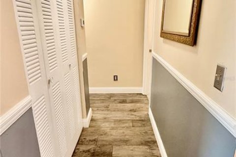 Condominio en alquiler en Tampa, Florida, 2 dormitorios, 99.22 m2 № 2280078 - foto 14