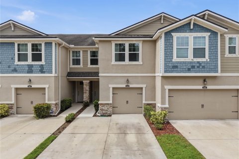 Townhouse in Tampa, Florida 3 bedrooms, 175.4 sq.m. № 2114025
