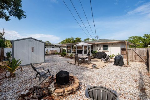 House in Largo, Florida 2 bedrooms, 89.65 sq.m. № 1769765 - photo 27