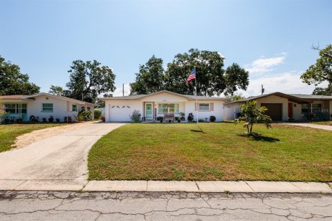 House in Largo, Florida 2 bedrooms, 89.65 sq.m. № 1769765 - photo 22