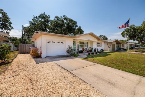 House in Largo, Florida 2 bedrooms, 89.65 sq.m. № 1769765 - photo 24
