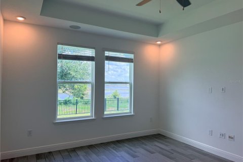 House in Orlando, Florida 5 bedrooms, 345.32 sq.m. № 2222083 - photo 21