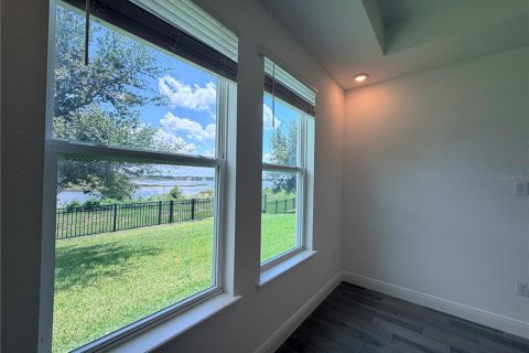 House in Orlando, Florida 5 bedrooms, 345.32 sq.m. № 2222083 - photo 22