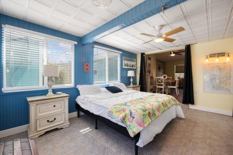 Villa ou maison à vendre à Port Charlotte, Floride: 4 chambres, 164.25 m2 № 2207375 - photo 15