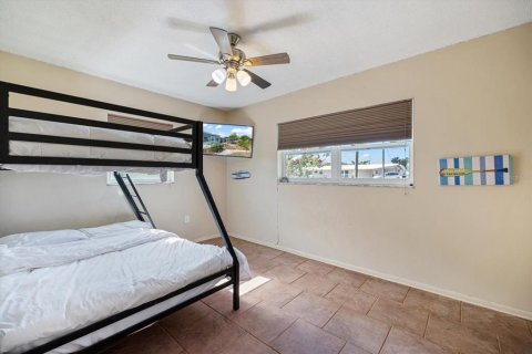 Villa ou maison à vendre à Port Charlotte, Floride: 4 chambres, 164.25 m2 № 2207375 - photo 26
