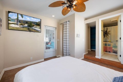 Villa ou maison à vendre à Port Charlotte, Floride: 4 chambres, 164.25 m2 № 2207375 - photo 21