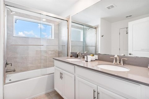 Adosado en venta en Kissimmee, Florida, 4 dormitorios, 177.81 m2 № 1915719 - foto 23