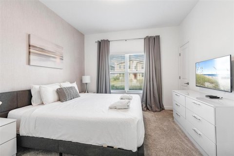 Adosado en venta en Kissimmee, Florida, 4 dormitorios, 177.81 m2 № 1915719 - foto 28
