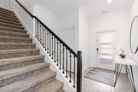 Adosado en venta en Kissimmee, Florida, 4 dormitorios, 177.81 m2 № 1915719 - foto 4