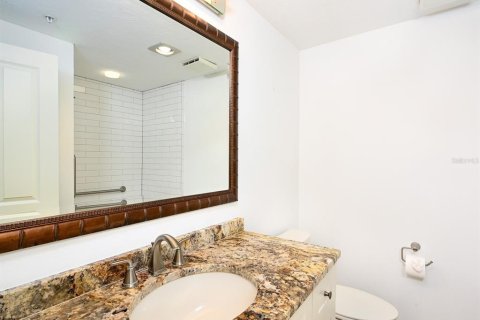 Condominio en venta en Sarasota, Florida, 2 dormitorios, 153.94 m2 № 2097147 - foto 24