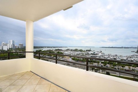 Condominio en venta en Sarasota, Florida, 2 dormitorios, 153.94 m2 № 2097147 - foto 5