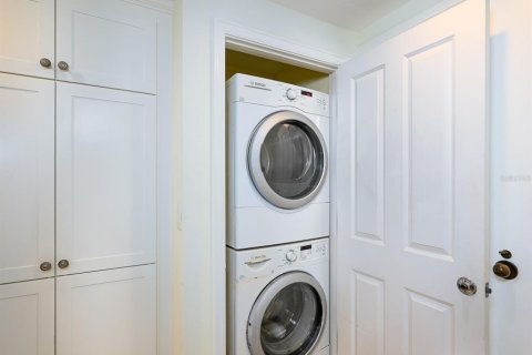 Condominio en venta en Sarasota, Florida, 2 dormitorios, 153.94 m2 № 2097147 - foto 19