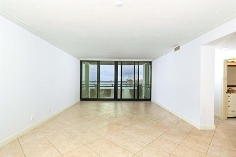 Condominio en venta en Sarasota, Florida, 2 dormitorios, 153.94 m2 № 2097147 - foto 8
