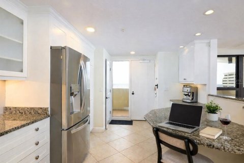 Condominio en venta en Sarasota, Florida, 2 dormitorios, 153.94 m2 № 2097147 - foto 17