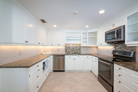 Condominio en venta en Sarasota, Florida, 2 dormitorios, 153.94 m2 № 2097147 - foto 15