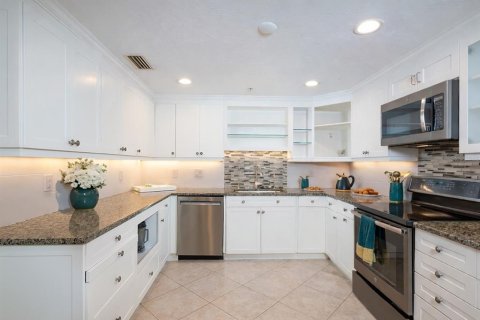 Condominio en venta en Sarasota, Florida, 2 dormitorios, 153.94 m2 № 2097147 - foto 14