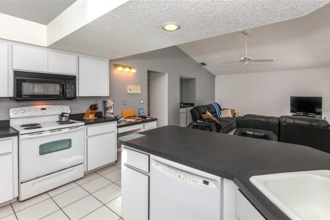 Casa en alquiler en Port Charlotte, Florida, 3 dormitorios, 191.29 m2 № 1853315 - foto 14