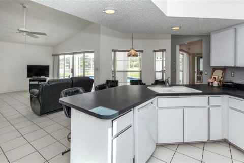 Casa en alquiler en Port Charlotte, Florida, 3 dormitorios, 191.29 m2 № 1853315 - foto 15