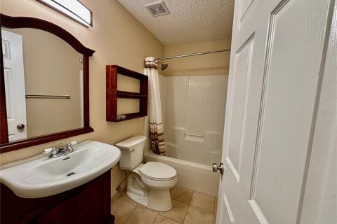 Casa en venta en Palm Coast, Florida, 4 dormitorios, 164.53 m2 № 1911995 - foto 26