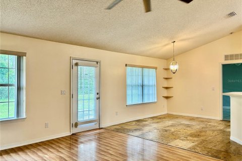 Casa en venta en Palm Coast, Florida, 4 dormitorios, 164.53 m2 № 1911995 - foto 12