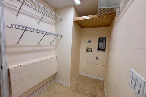 Casa en venta en Palm Coast, Florida, 4 dormitorios, 164.53 m2 № 1911995 - foto 24