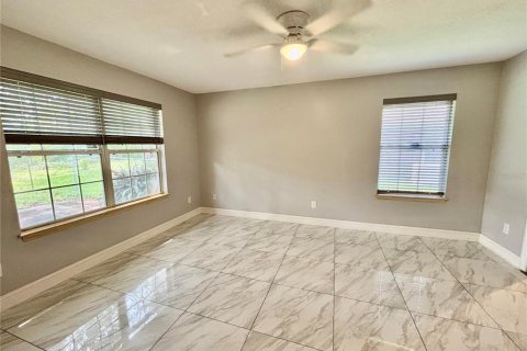 Casa en venta en Palm Coast, Florida, 4 dormitorios, 164.53 m2 № 1911995 - foto 23