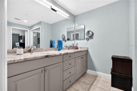 Copropriété à vendre à Bradenton, Floride: 2 chambres, 125.7 m2 № 2427568 - photo 16