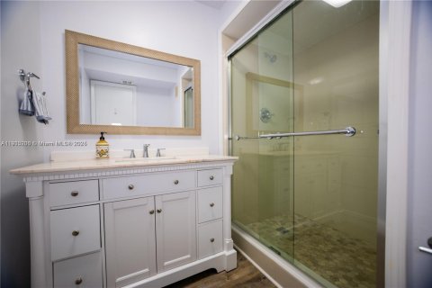 Condo in Weston, Florida, 2 bedrooms  № 1971396 - photo 19