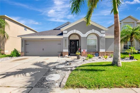 House in Ruskin, Florida 3 bedrooms, 193.42 sq.m. № 2341653