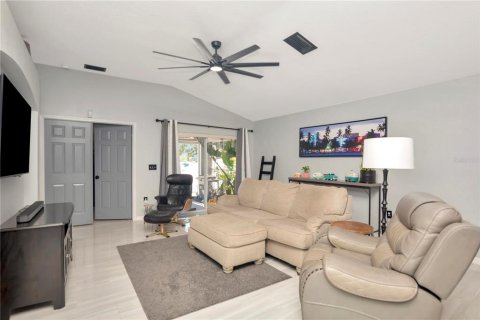 Villa ou maison à vendre à Ruskin, Floride: 3 chambres, 193.42 m2 № 2341653 - photo 10